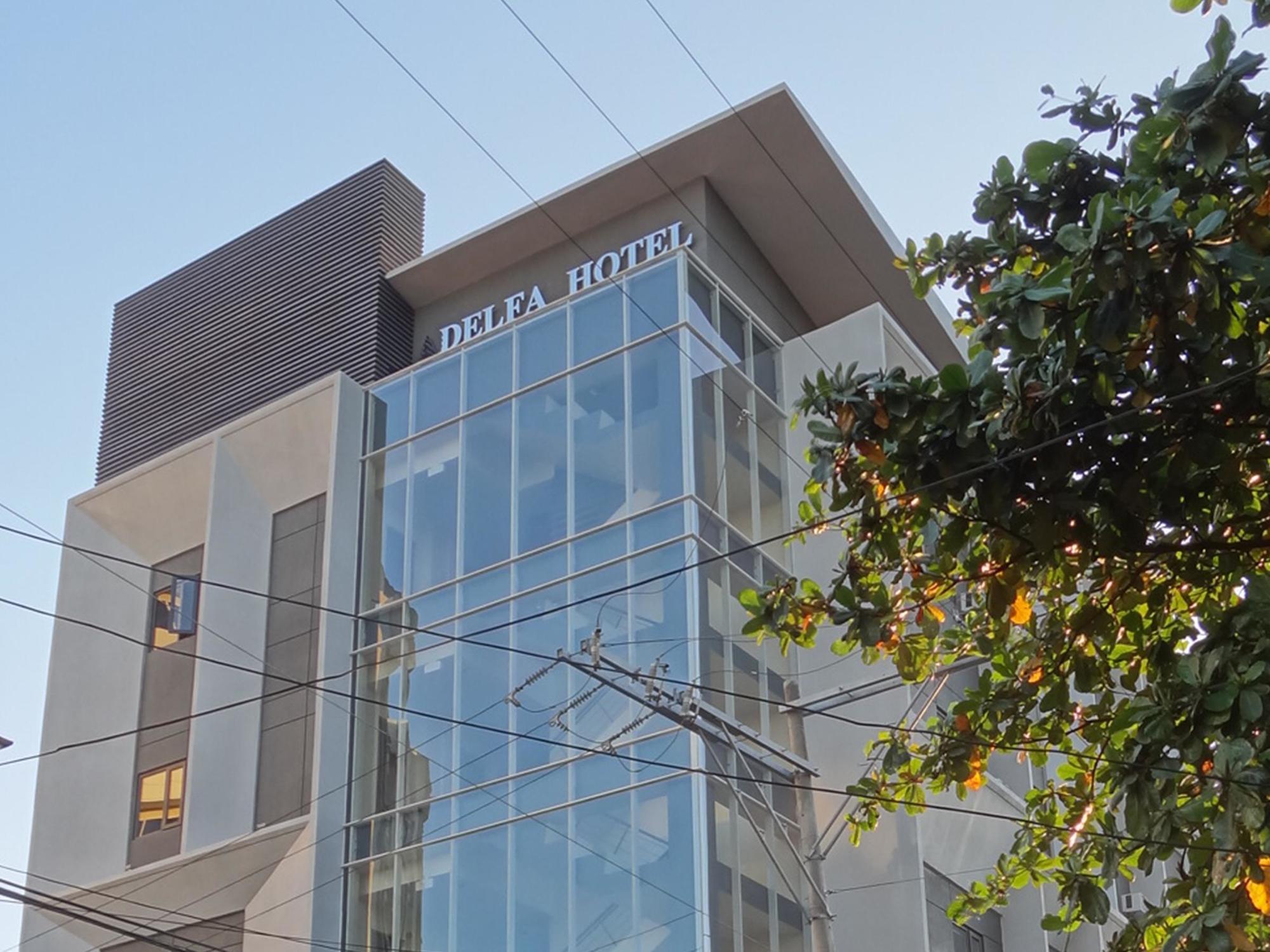 Adelfa Hotel Cebu Extérieur photo