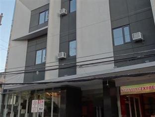 Adelfa Hotel Cebu Extérieur photo
